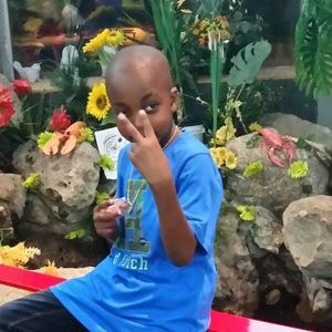 Meet your Posher, Sharon